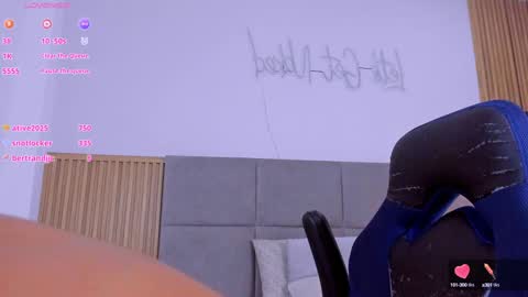 Snapshot of iori_21 chatting on 01/13/25, 11:06 iori online show from 01/13/25, 11:06