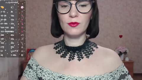 Snapshot of irenlarasani chatting on 01/17/25, 06:04 IrenLarasani online show from 01/17/25, 06:04