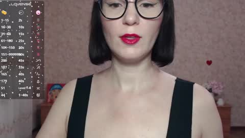 Snapshot of irenlarasani chatting on 02/07/25, 06:14 IrenLarasani online show from 02/07/25, 06:14