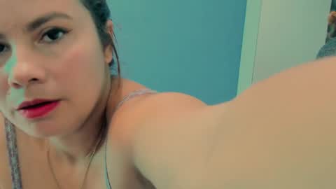 irina online show from 12/22/24, 02:16