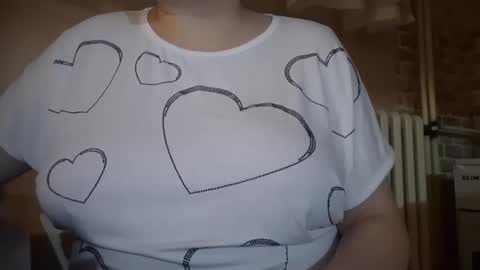 IrinnaK online show from 12/01/25, 06:35