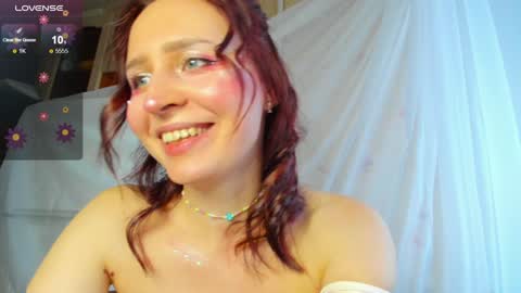 Iris online show from 12/12/24, 12:33