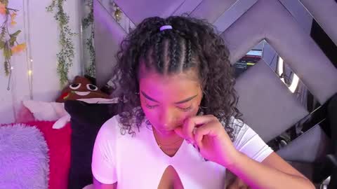 Snapshot of iris_hott1 chatting on 03/11/25, 07:58 iris online show from 03/11/25, 07:58