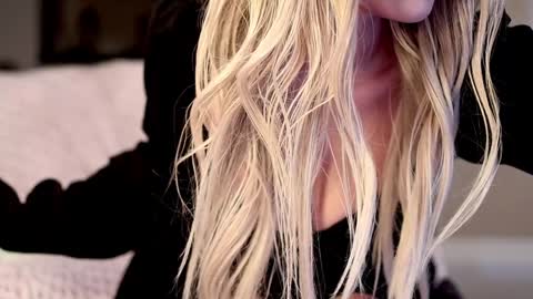 Rhaenyra online show from 12/11/24, 02:44