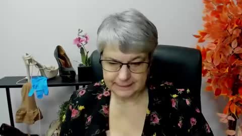 I R I S online show from 12/03/24, 07:21