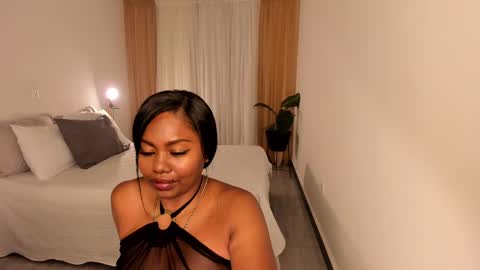 Rose  online show from 11/09/25, 08:01