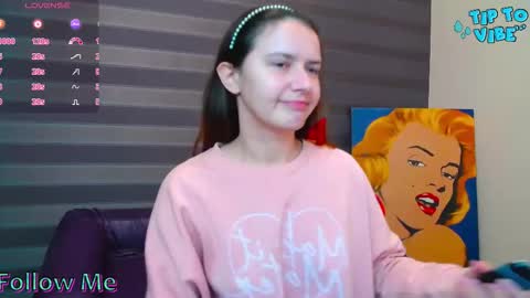 Snapshot of irisnichols chatting on 10/08/25, 02:20 Iris online show from 10/08/25, 02:20