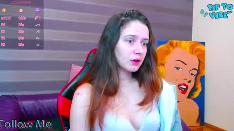 Snapshot of irisnichols chatting on 10/19/25, 11:49 Iris online show from 10/19/25, 11:49