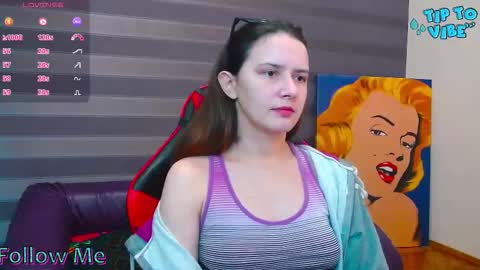 Snapshot of irisnichols chatting on 10/29/25, 10:11 Iris online show from 10/29/25, 10:11