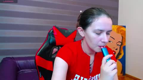 Snapshot of irisnichols chatting on 11/05/25, 03:06 Iris online show from 11/05/25, 03:06