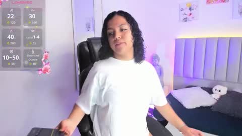 Iris online show from 10/18/25, 03:09