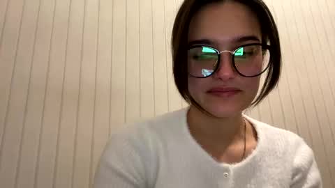 Snapshot of irisss31 chatting on 12/03/24, 07:11 irisss31 online show from 12/03/24, 07:11