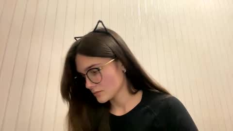Snapshot of irisss31 chatting on 12/16/24, 06:16 irisss31 online show from 12/16/24, 06:16