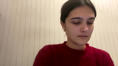Snapshot of irisss31 chatting on 12/18/24, 09:08 irisss31 online show from 12/18/24, 09:08