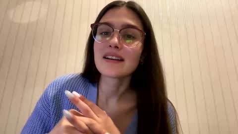 Snapshot of irisss31 chatting on 01/29/25, 06:50 irisss31 online show from 01/29/25, 06:50