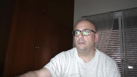 Snapshot of ironkokkk chatting on 09/10/25, 04:45 Ironkokkk online show from 09/10/25, 04:45