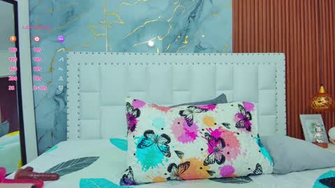 Sandy  online show from 01/28/25, 12:11