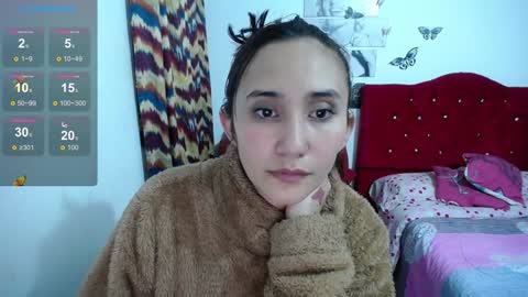 Snapshot of isa_bella___ chatting on 02/07/25, 03:45 Isa online show from 02/07/25, 03:45
