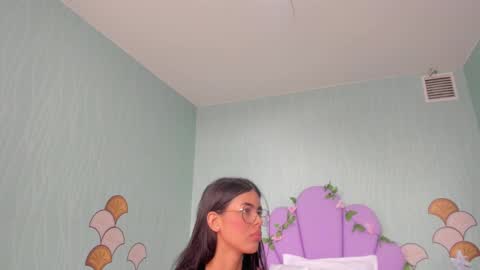    online show from 01/02/25, 06:12