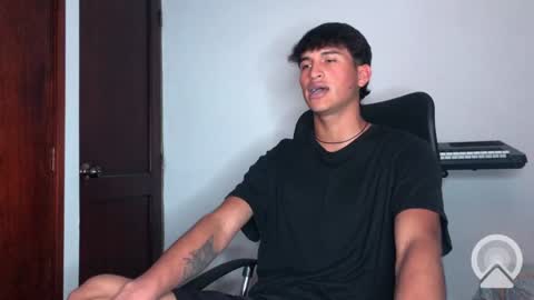 Snapshot of isaac__efx chatting on 12/01/24, 11:14 isaac online show from 12/01/24, 11:14