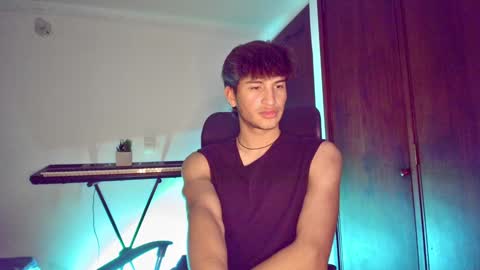 Snapshot of isaac__efx chatting on 01/13/25, 02:50 isaac online show from 01/13/25, 02:50