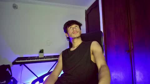 Snapshot of isaac__efx chatting on 01/22/25, 05:16 isaac online show from 01/22/25, 05:16