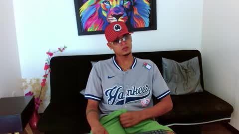 Isaacas online show from 11/15/25, 11:29