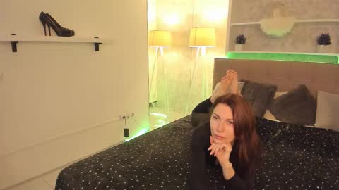 Snapshot of isabelkiss chatting on 11/10/25, 06:56 IsabelKiss online show from 11/10/25, 06:56