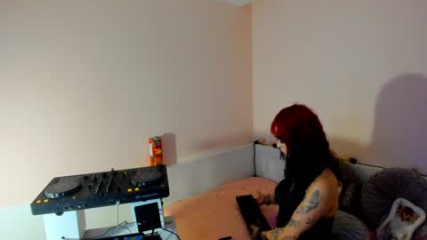    online show from 12/27/24, 01:32