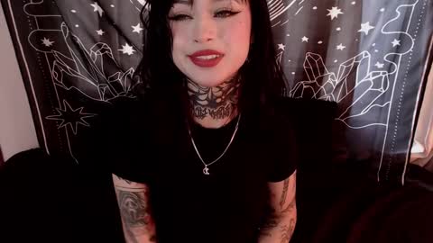    online show from 01/02/25, 10:01