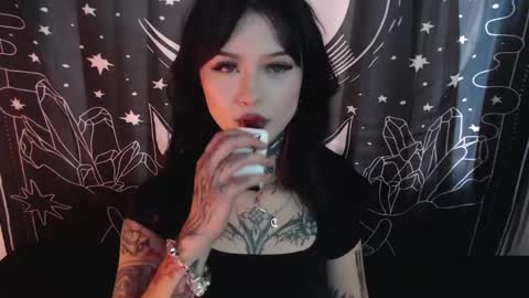    online show from 01/16/25, 10:34