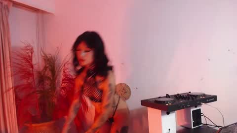    online show from 01/17/25, 11:51