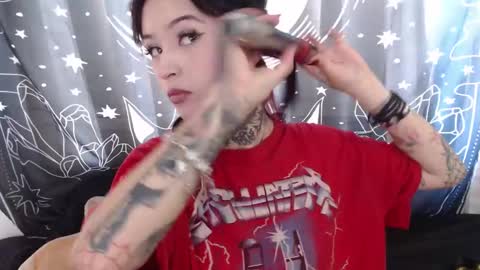    online show from 01/24/25, 07:49