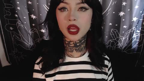    online show from 01/28/25, 09:08