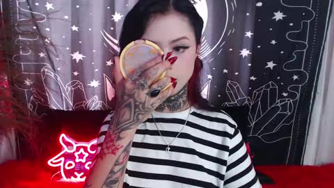    online show from 02/14/25, 07:33