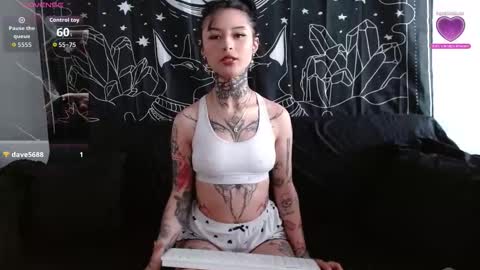    online show from 10/29/25, 07:37