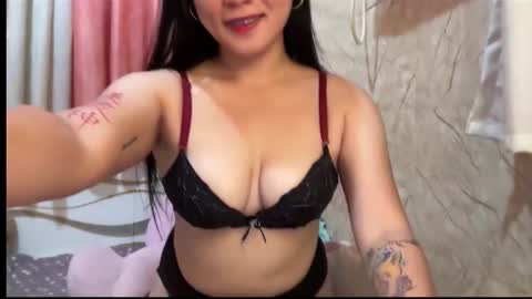 Snapshot of isabella_ember chatting on 10/11/25, 05:39 Your Isabella online show from 10/11/25, 05:39