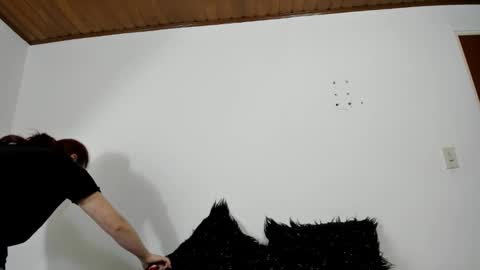 isabella_jaramillo online show from 10/21/25, 12:17