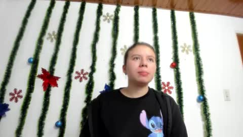 isabella_jaramillo online show from 11/27/25, 12:29