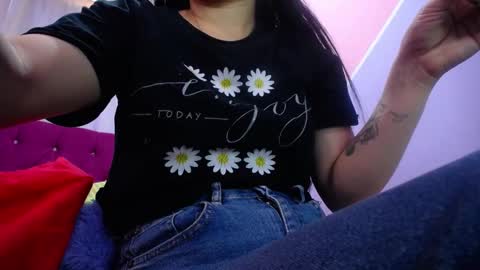 Snapshot of isabella_nice_ chatting on 09/08/25, 02:16 abby online show from 09/08/25, 02:16