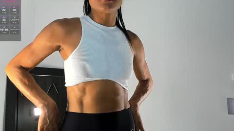 Snapshot of isabella_savina chatting on 12/04/24, 09:46 Isabella online show from 12/04/24, 09:46