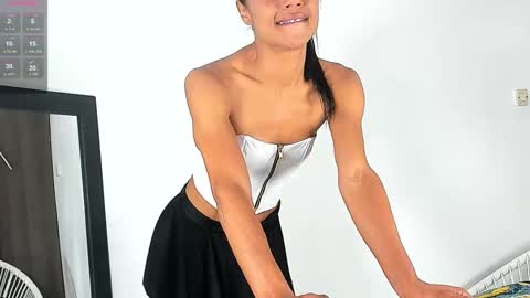 Snapshot of isabella_savina chatting on 03/08/25, 10:45 Isabella online show from 03/08/25, 10:45