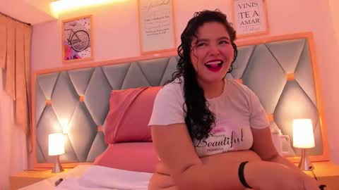 Bella online show from 11/14/25, 11:09