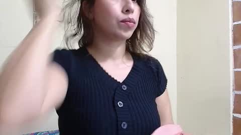 Snapshot of isabellaa_smith03 chatting on 09/20/25, 02:45 isabellaa_smith03 online show from 09/20/25, 02:45