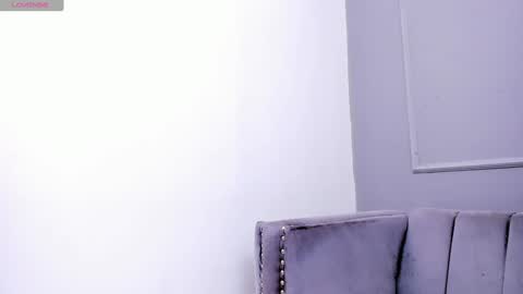 Isabellsmmith online show from 01/08/25, 04:23