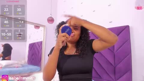 Isabellsmmith online show from 10/31/25, 08:32