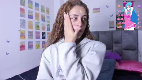 Snapshot of isangel_ chatting on 03/01/25, 03:10 Isabela online show from 03/01/25, 03:10