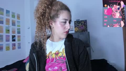 Snapshot of isangel_ chatting on 03/07/25, 04:35 Isabela online show from 03/07/25, 04:35