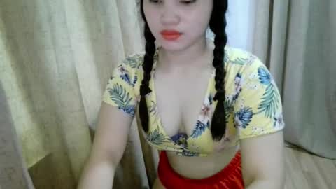 Snapshot of isbogera chatting on 11/11/25, 04:01 isbogera online show from 11/11/25, 04:01