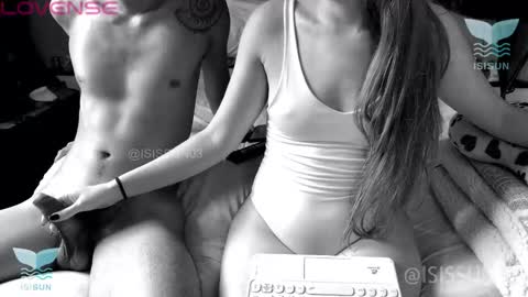 Isis  Alan online show from 11/04/25, 03:33